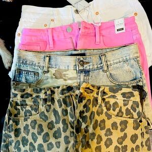 Denim shorts never worn